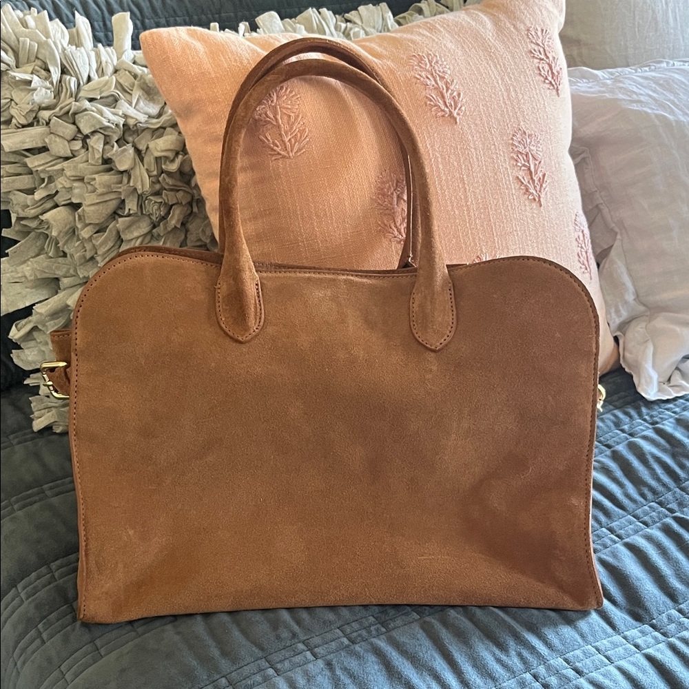 Chic Tan Suede Shoulder Bag